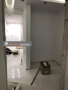 Продава 3-СТАЕН